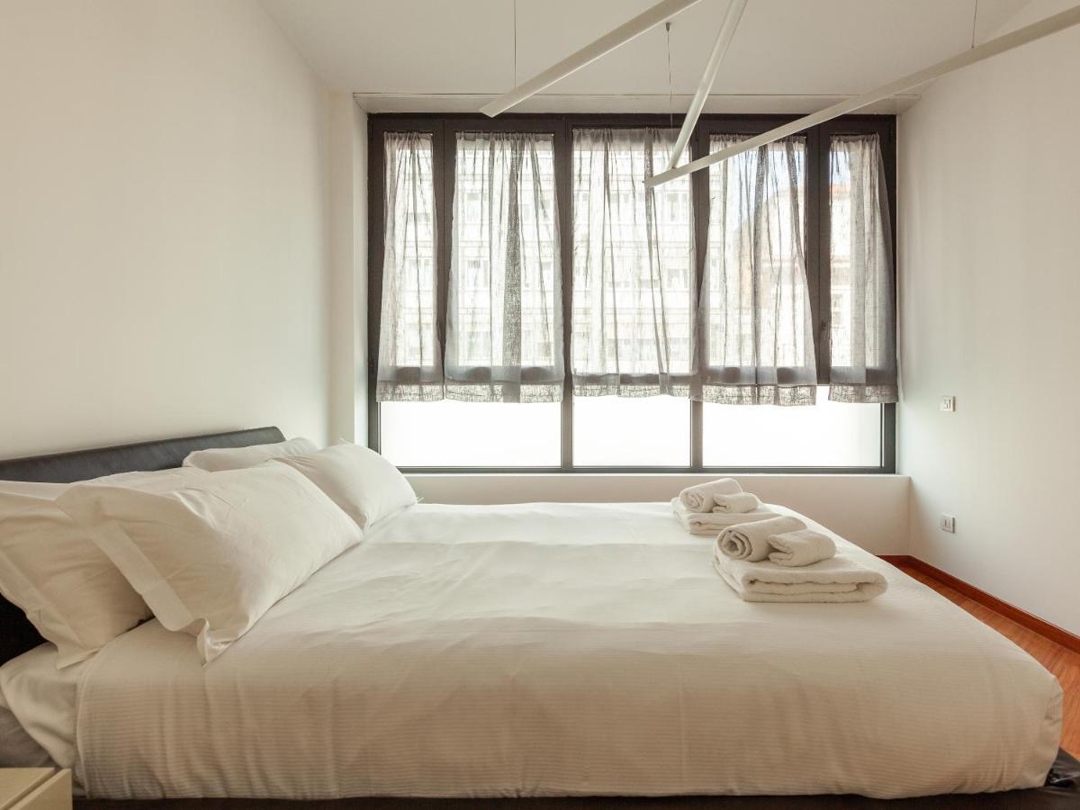 Easyhomes-Madonnina View Milan Bagian luar foto