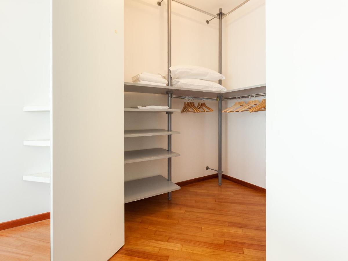 Easyhomes-Madonnina View Milan Bagian luar foto