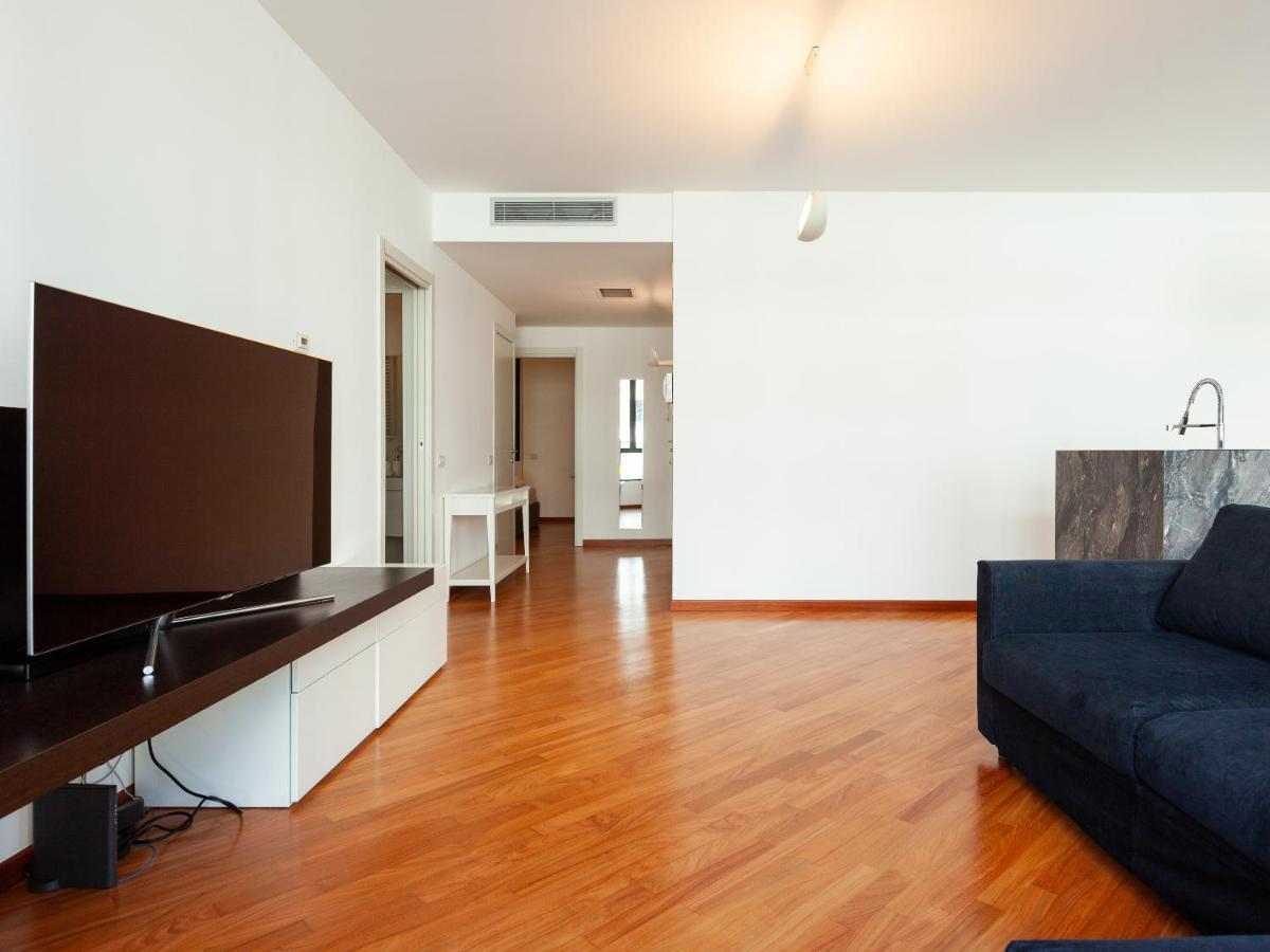 Easyhomes-Madonnina View Milan Bagian luar foto