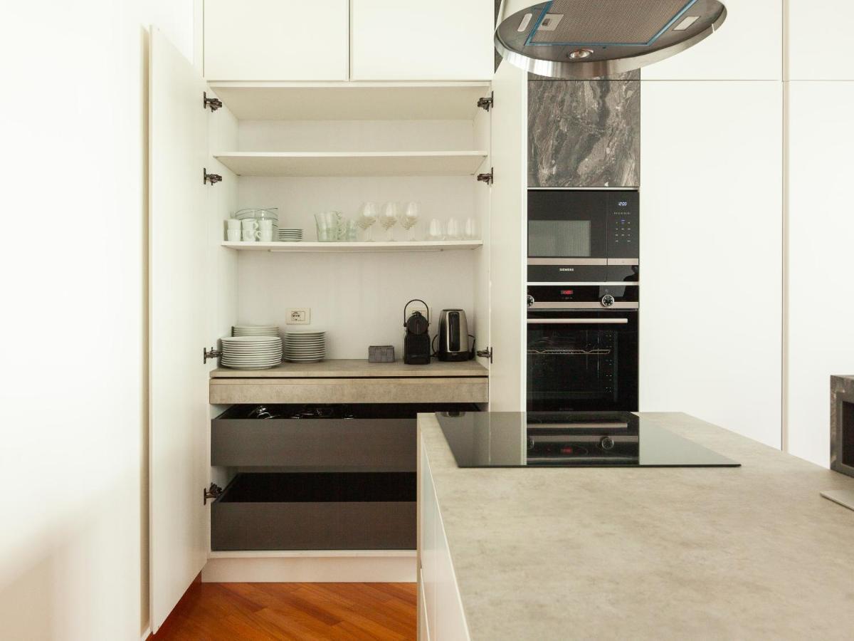 Easyhomes-Madonnina View Milan Bagian luar foto