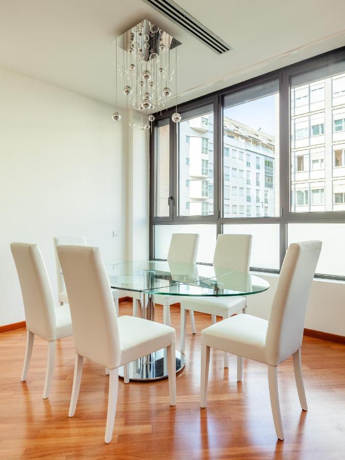 Easyhomes-Madonnina View Milan Bagian luar foto